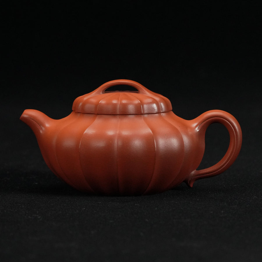 Yueling | Golden Zhuni Clay | Handmade Yixing Teapot