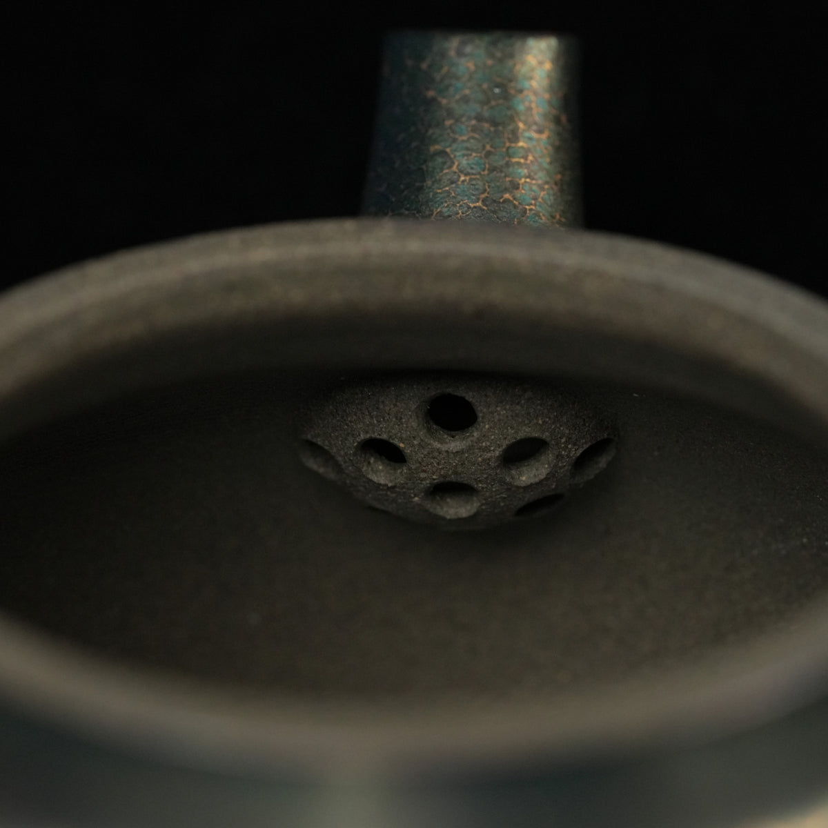 出水孔